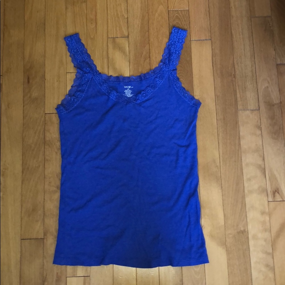 Trendy laced tank top